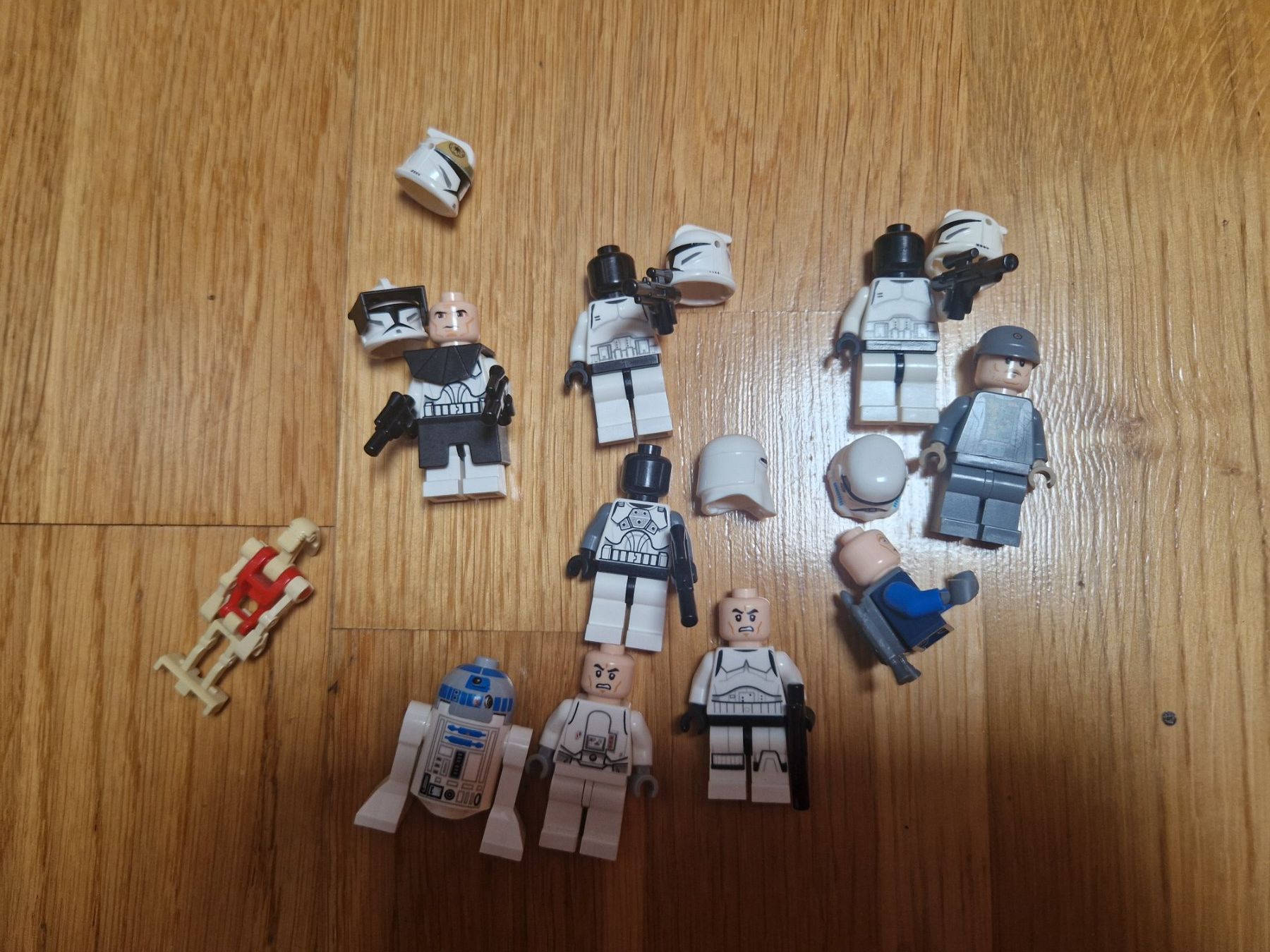Star Wars Jeux de construction: lot minifigure Starwars – D'occasion à Bernex par Mardone