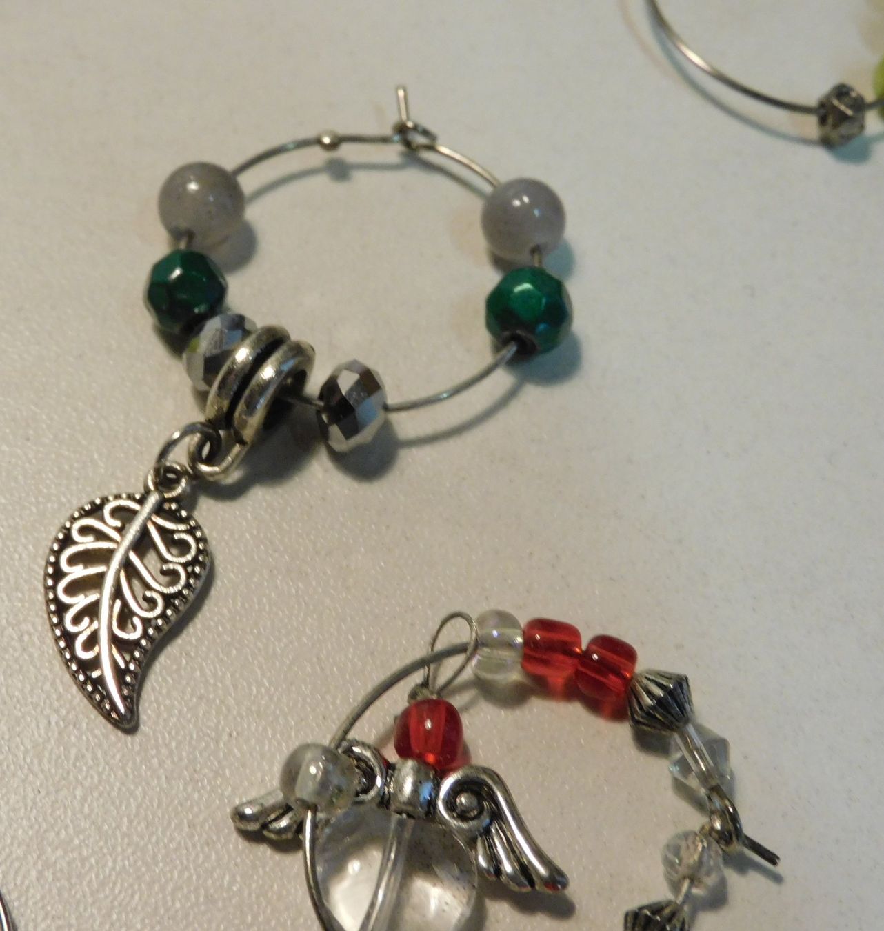 Orecchini pendenti & Orecchini a lobo: Schmuck Modeschmuck Ohrringe Div Konvolut  3 cm – Usato da Sursee venduto da 76 1