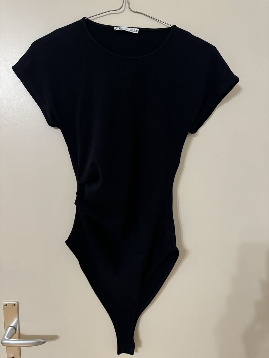 Zara T-shirt: Body Gr.36 – Usato da zürich venduto da fufinini4