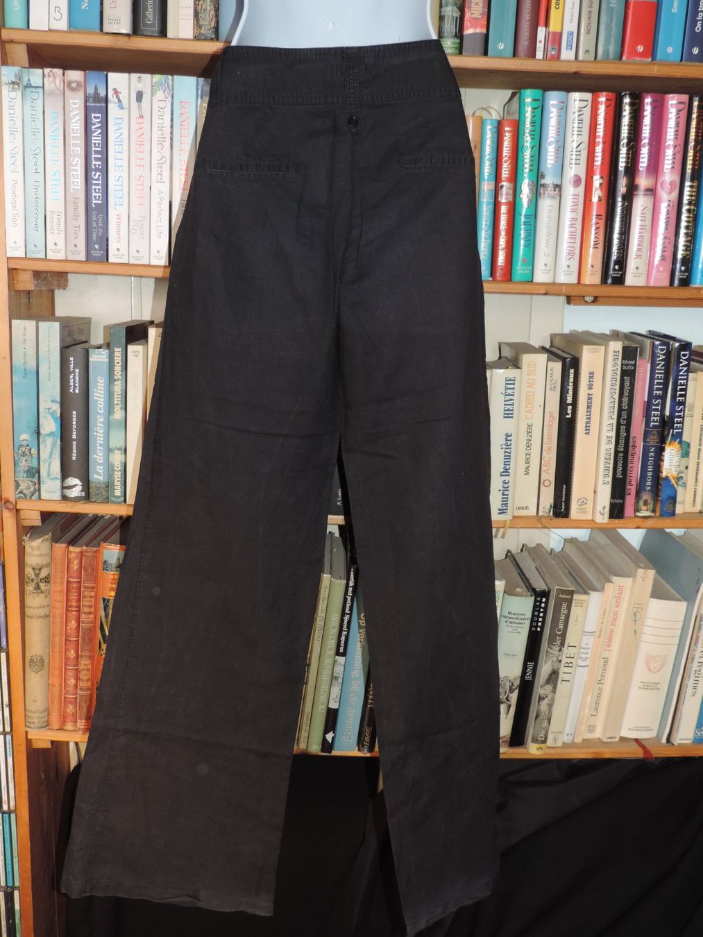 Pantaloni: pantalon droit en lin – Usato da Genève venduto da Axelle333 9