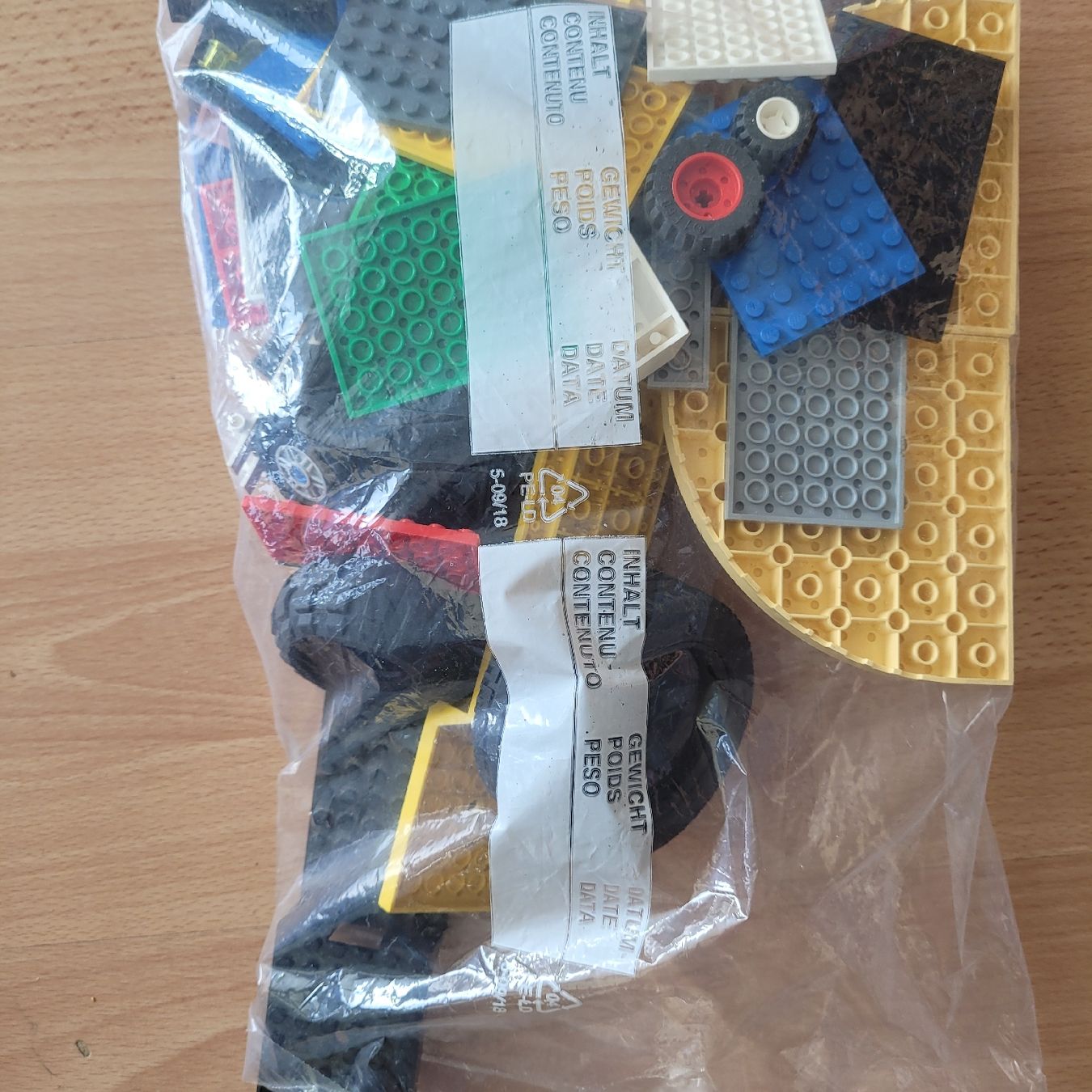 Lego Giocattoli: 570grLegoplatten und Reifen – Usato da Winterthur venduto da Flomal 1