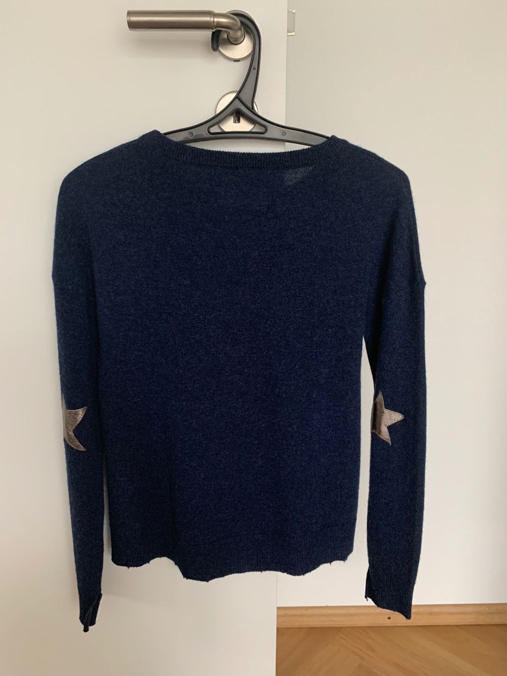 Pullover & Sweatshirts: Zadig Voltaire Cici Patch Kaschmir Pullover XS – Gebraucht aus Muttenz von swa_r6hn