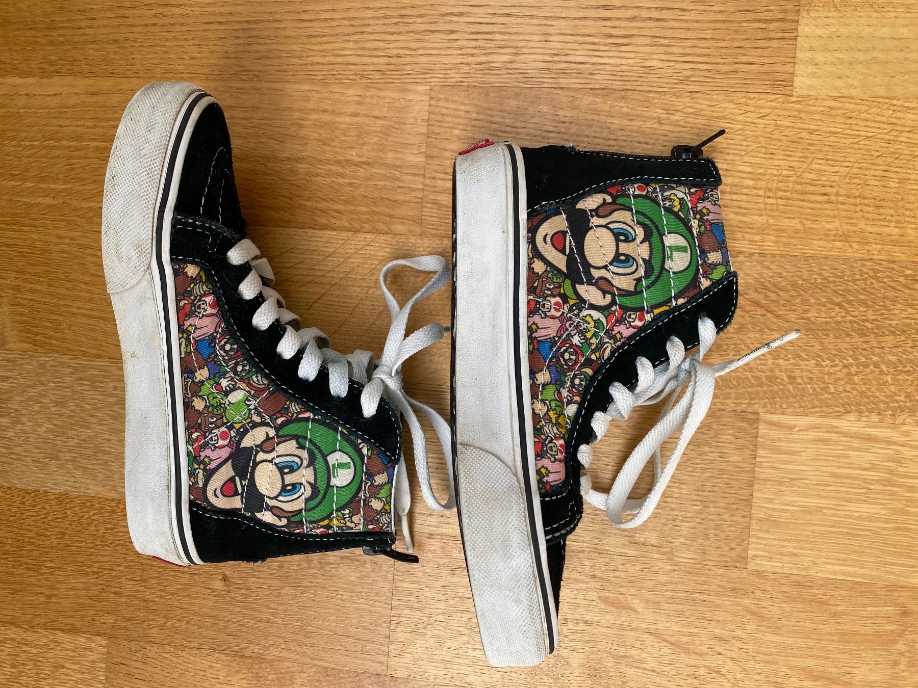 Vans Scarpe per ragazzi: Seltene Vans, Super Mario Nintendo, Gr 31 – Usato da Münchenstein venduto da Ladypink7 3