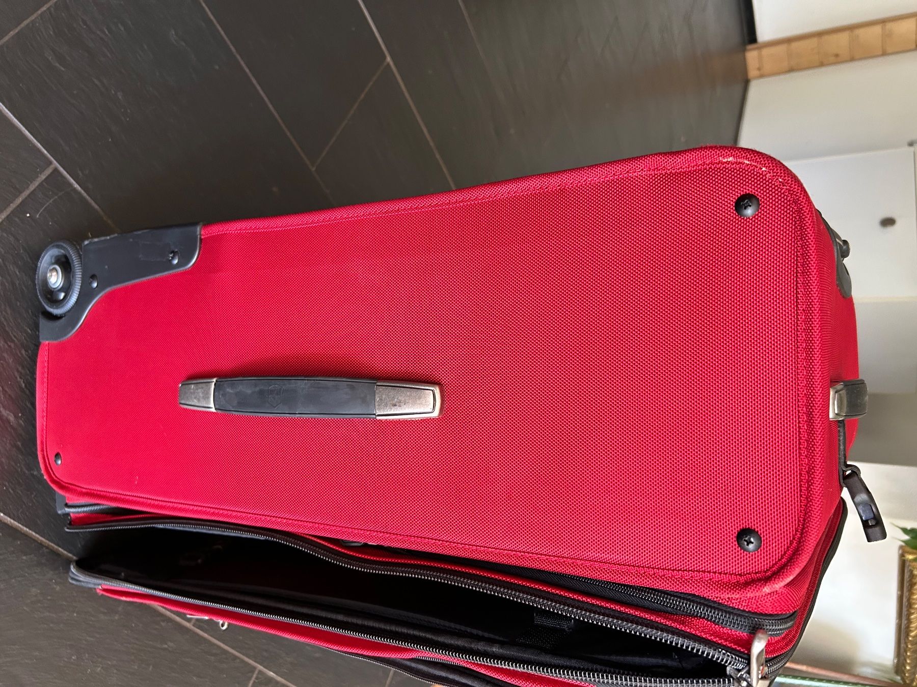Victorinox Valigie: Grosser, stabiler Koffer – Usato da Zumikon venduto da Uranus88 4