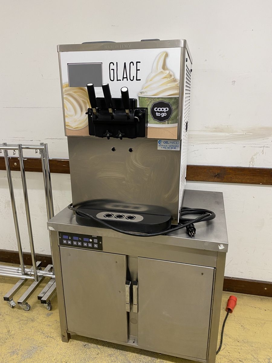 Elettrodomestici da cucina: Glacemaschine – Usato da Dietikon venduto da dia_y8y5 1