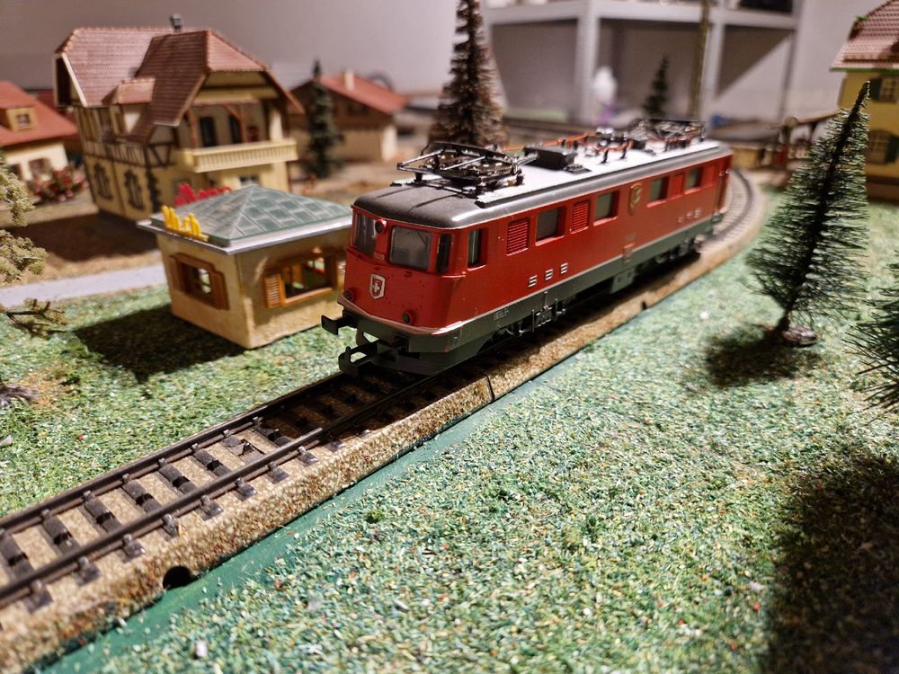 Märklin Trains électriques: Ae 6/6 Märklin H0 – D'occasion à Hinterforst par Pontiac461 4
