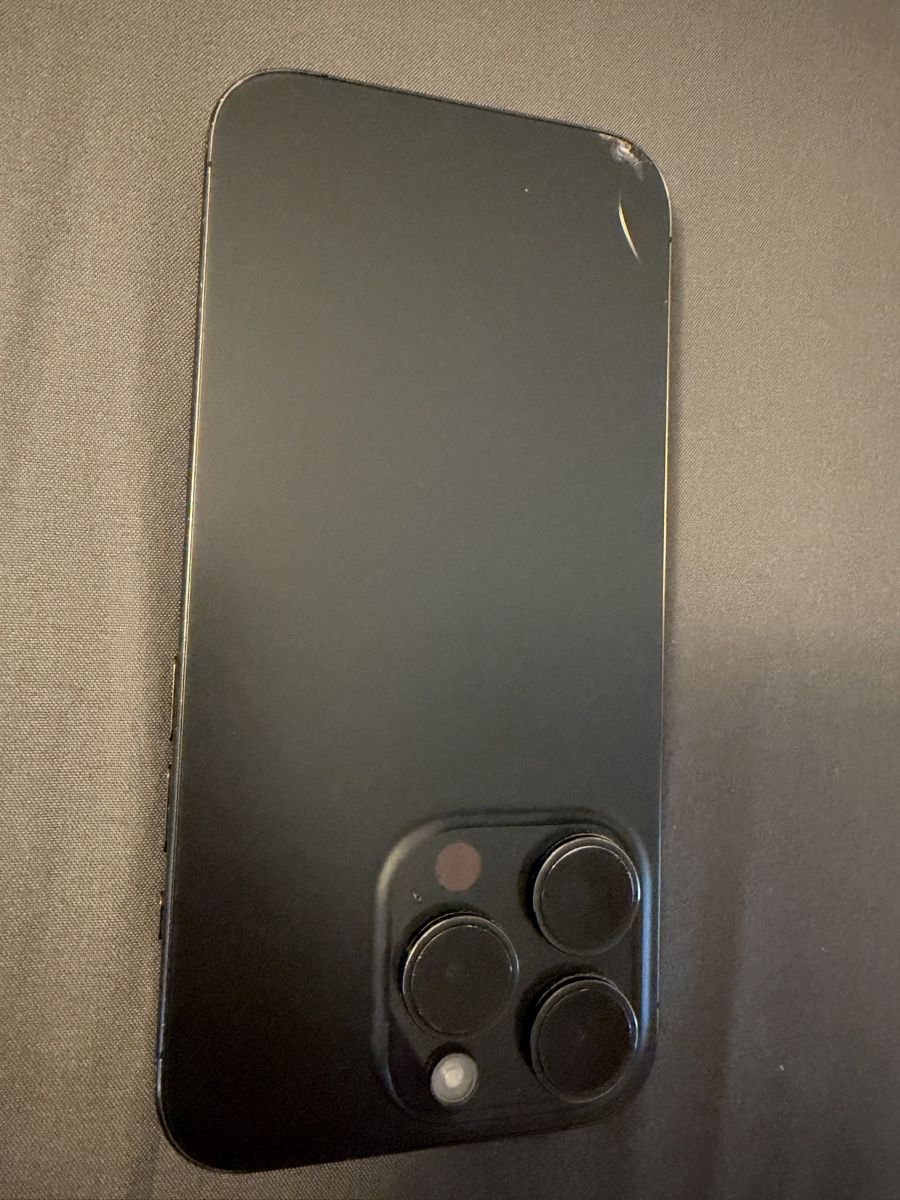 Apple Telefoni cellulari / Smartphones: Iphone 15 pro 256gb – Usato da Volketswil venduto da Collector18 4