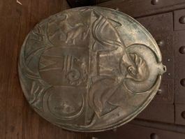 Bronze Skulptur Relief Basel Bistum