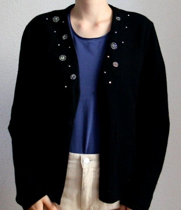Alba Moda Giacche: Schwarze Strickjacke mit eleganten Glitzersteinen Gr. 36 – Usato da Luzern venduto da Simona15
