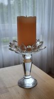Kerzenhalter aus Glas mit flammenloser Kerze