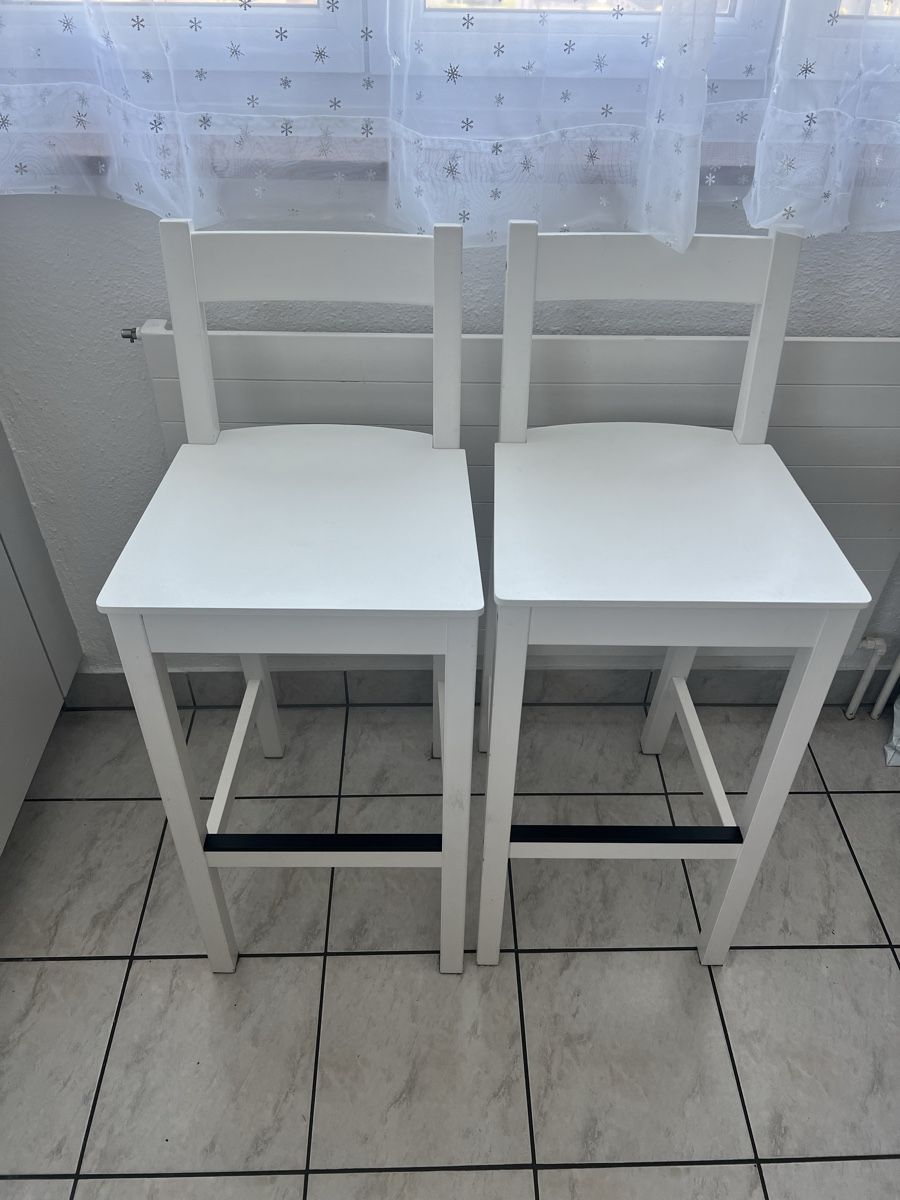 Tavoli: Bartisch und zwei Barhockern – Usato da Merenschwand venduto da Pao_29 3