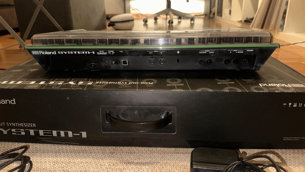 Roland Strumenti musicali: Roland Aira System 1 – Usato da zürich venduto da alesfresser 1
