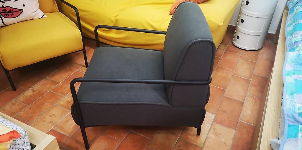 Poltrone: Vendo due poltroncine – Usato da Pregassona venduto da pce_xm2t 2