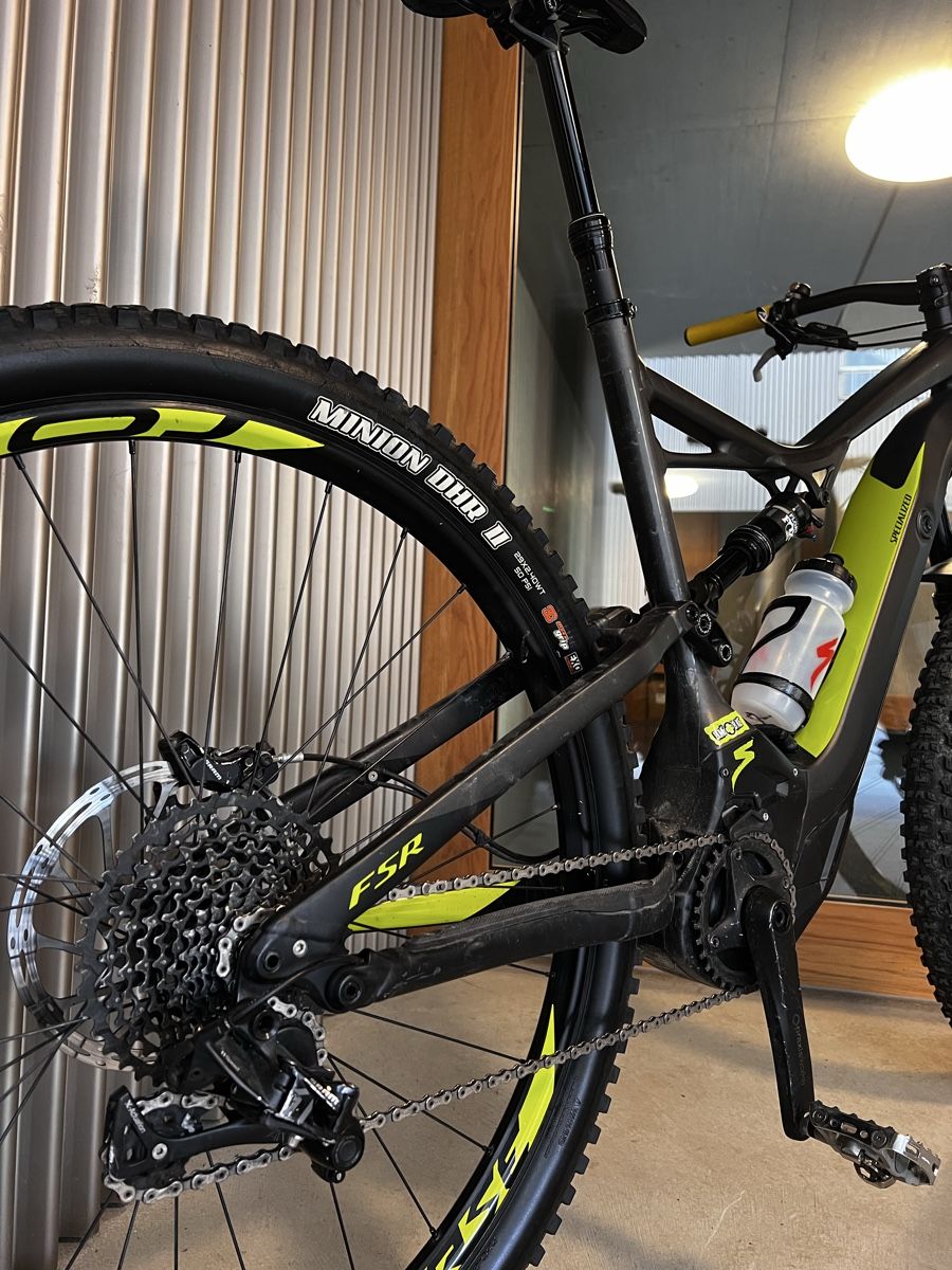 Specialized Velos: Specialized Turbo Levo Fully eBike – Gebraucht aus Zürich von  3