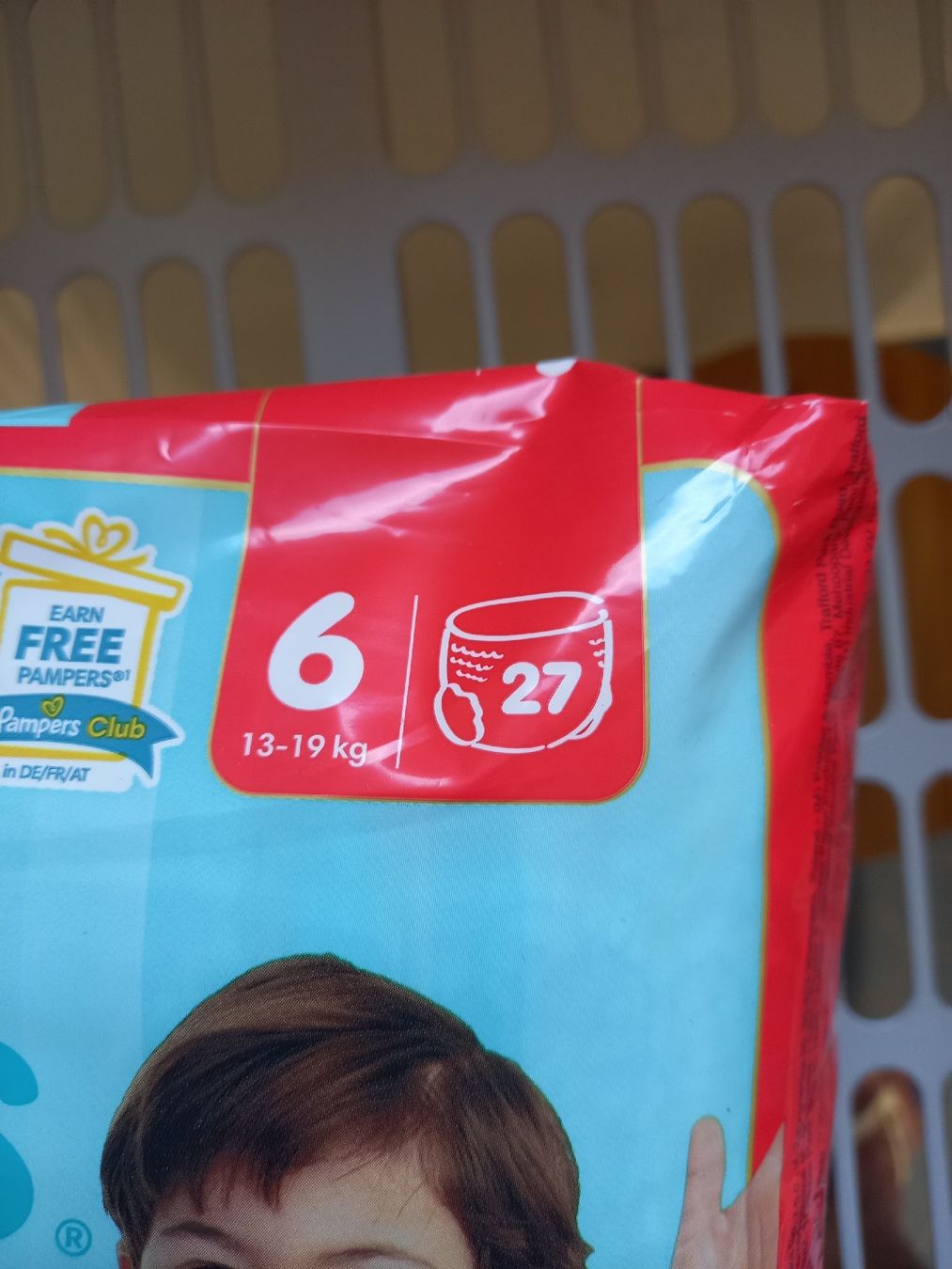 Pampers Secchi per pannolini & Pannolini: Pampers Pants "Premium Protection", Gr. 6, 4 Packungen – Nuovo e nell'imballaggio originale da Zürich venduto da HansBald 2