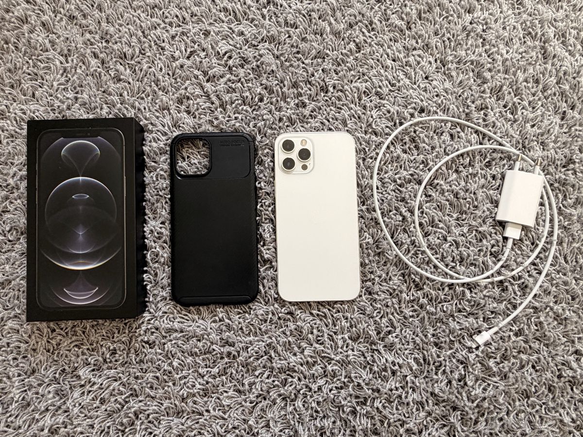 Apple Handys / Smartphones: IPhone 12 Pro Max – Gebraucht aus Aarwangen von fl__67nq