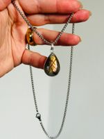 Fashionable labradorite necklace