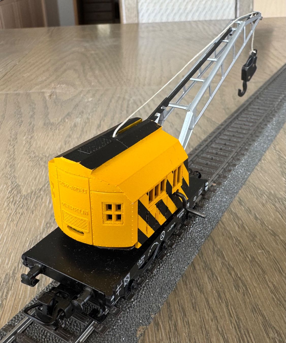 Märklin Modellini di ferrovie: gelber Kranwagen; OVP – Usato da St. Moritz venduto da Manu7500 1
