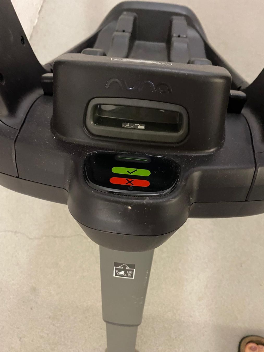 Nuna Sièges auto: nuna isofix – D'occasion à Bassersdorf par kro_7bf5 4