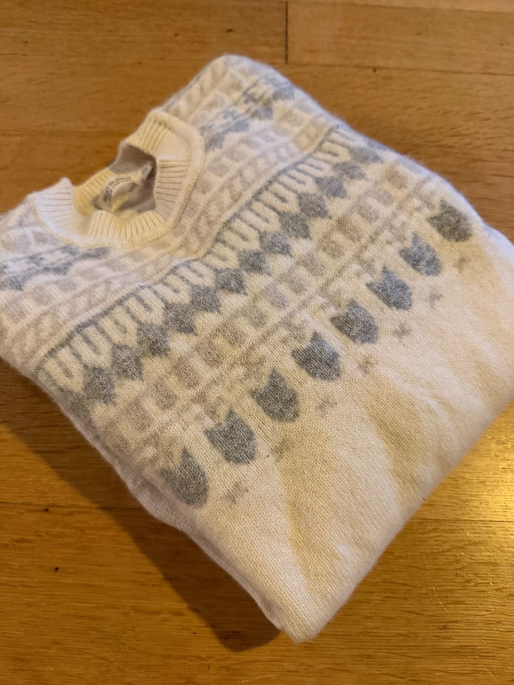 Suitsupply Maglioni & Felpe: SuitSupply Kaschmir Pullover in XS – Usato da Bubendorf venduto da JSZ24 1