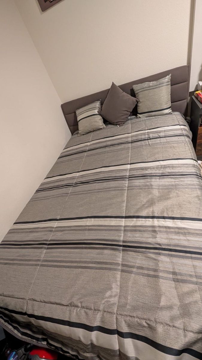 Letti: Boxspringbett – Usato da Buchs SG venduto da hai_str6