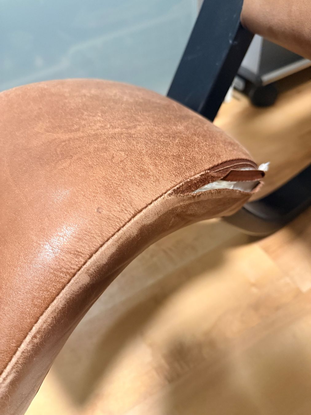 Stokke Poltrone: Original Leder Stokke Balance Gravity – Usato da Solothurn venduto da NUVICO 7
