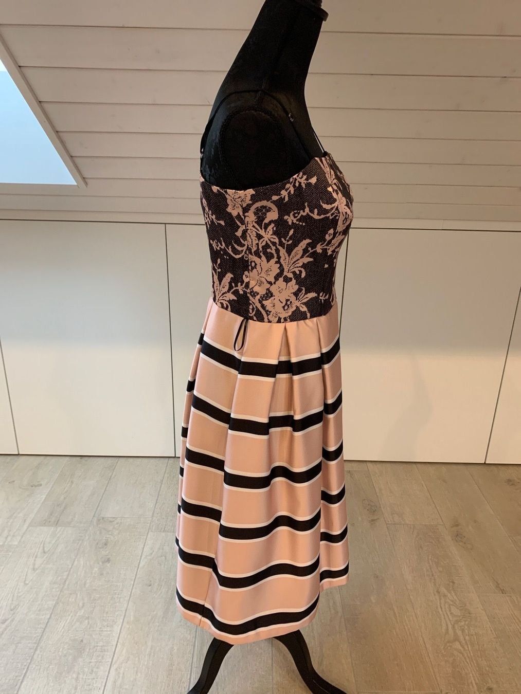 Vestiti: Damen Kleid GR S – Nuovo (secondo la descrizione) da Langnau am Albis venduto da Judithsebi 3