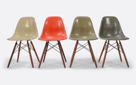 Vitra 4x Eames Fiberglas Stühle DSS Vintage guter Zustand