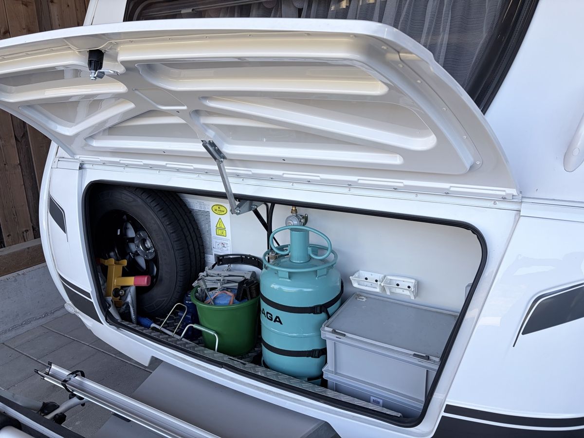Dethleffs Camping Fahrzeuge: Wohnwagen Dethleffs  – Gebraucht aus Lyss von Wolfssquaw 6
