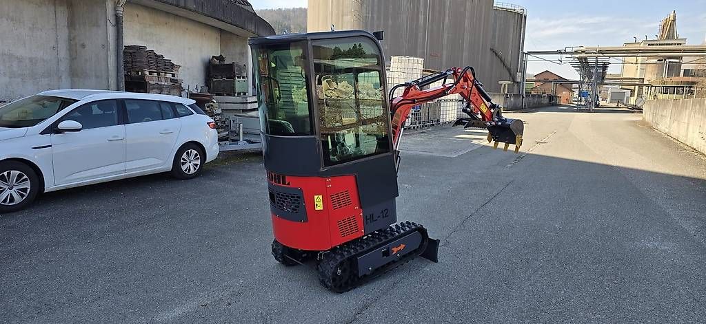Escavatori: Minibagger 1t mit Kabine – Usato da Bad Zurzach venduto da srki91 4