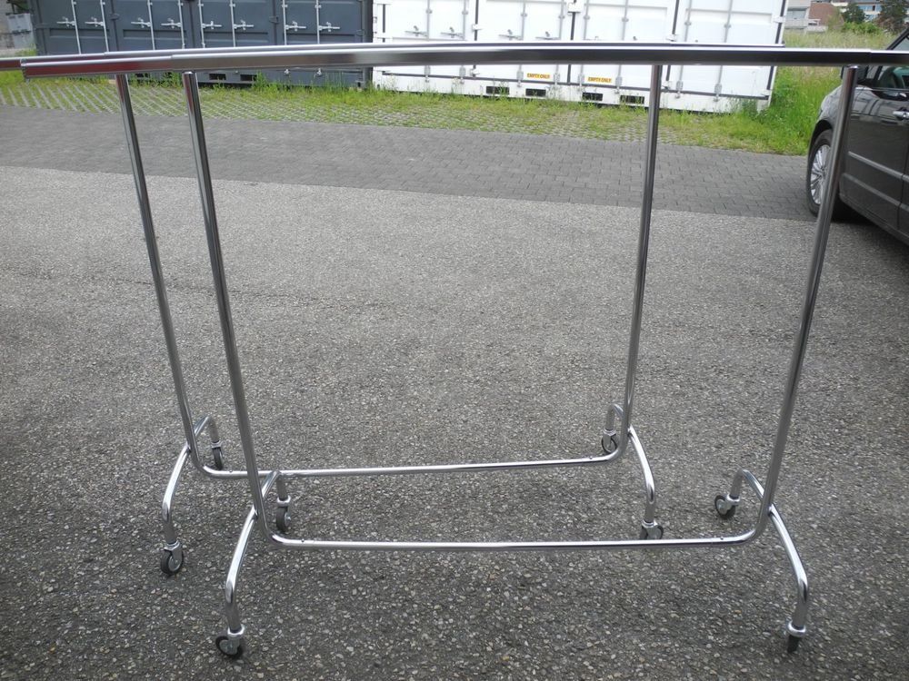 Altro in Decorazioni & Accessori: 2 Stück Verkaufsständer – Usato da Baden venduto da mij_5wmb
