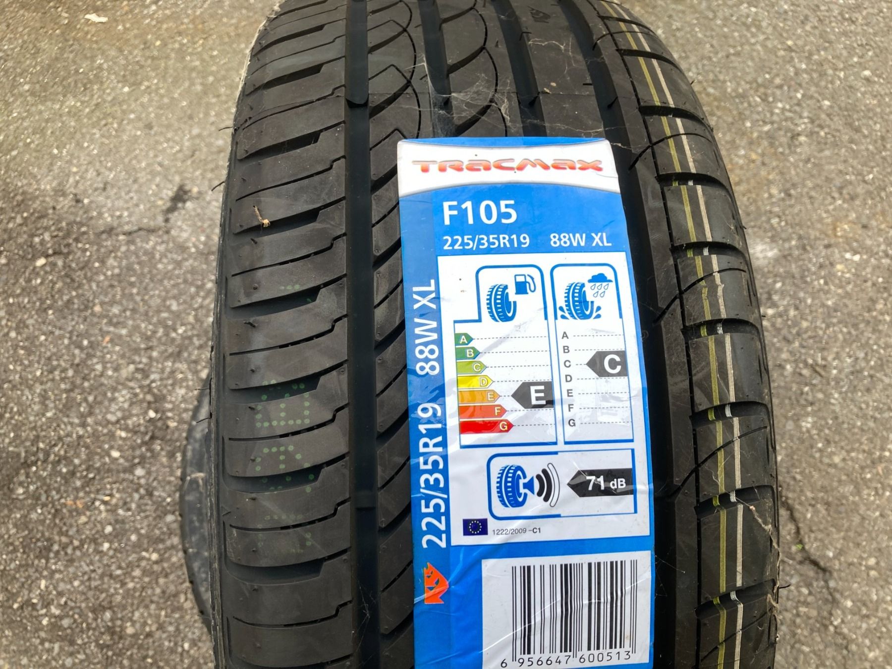 Goodyear Pneumatici & Ruote complete: 225/35R19 Sommerpneu – Usato da Cham venduto da WB2223 4