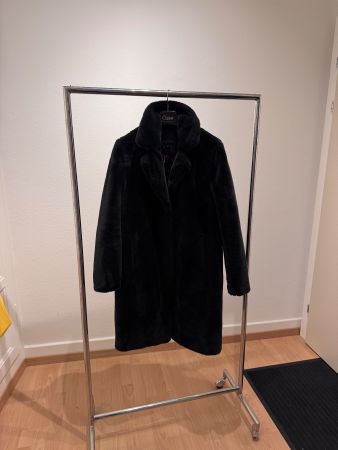 Oakwood (Fake) Fur Jacket