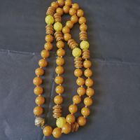 Collier orange 