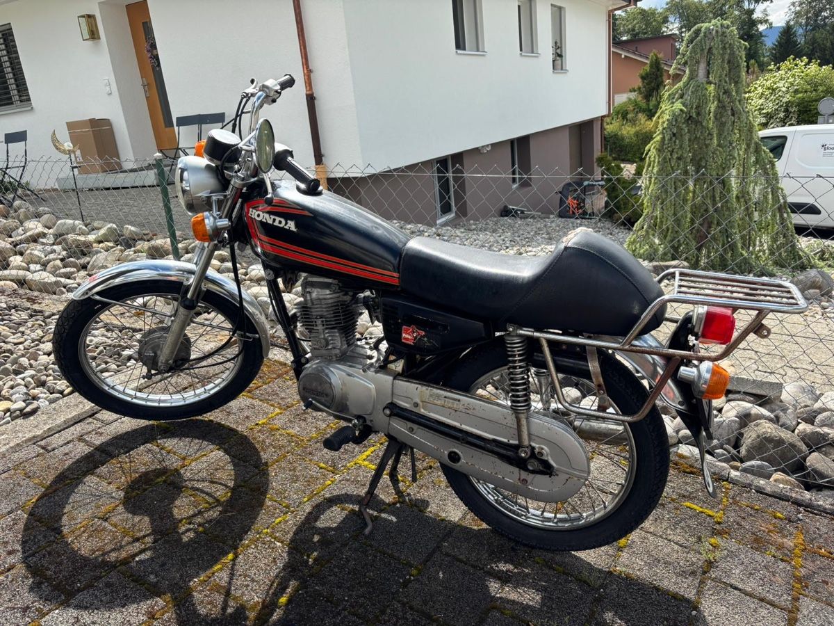 Honda Strada: Honda CG 125   Jg.1981 – Difettoso da Glashütten venduto da forester12