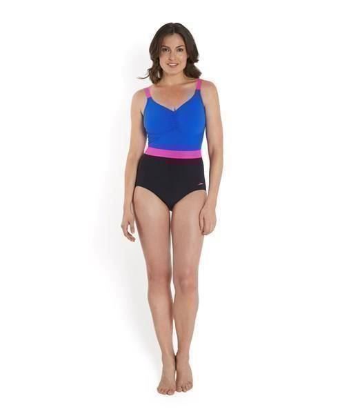Speedo Costumi da bagno & Bikini: Speedo sculpture  M Badeanzug Bodyshaping  6148 – Nuovo e nell'imballaggio originale da Adliswil venduto da isabela77
