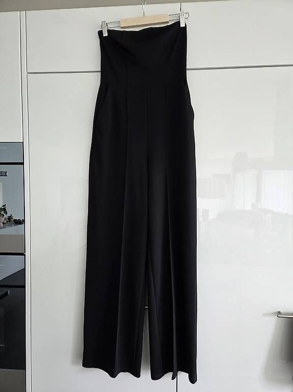 Jumpsuits: Trägerloser schwarzer Jumpsuit Damen – Gebraucht aus Rüfenacht BE von Biancaro 3
