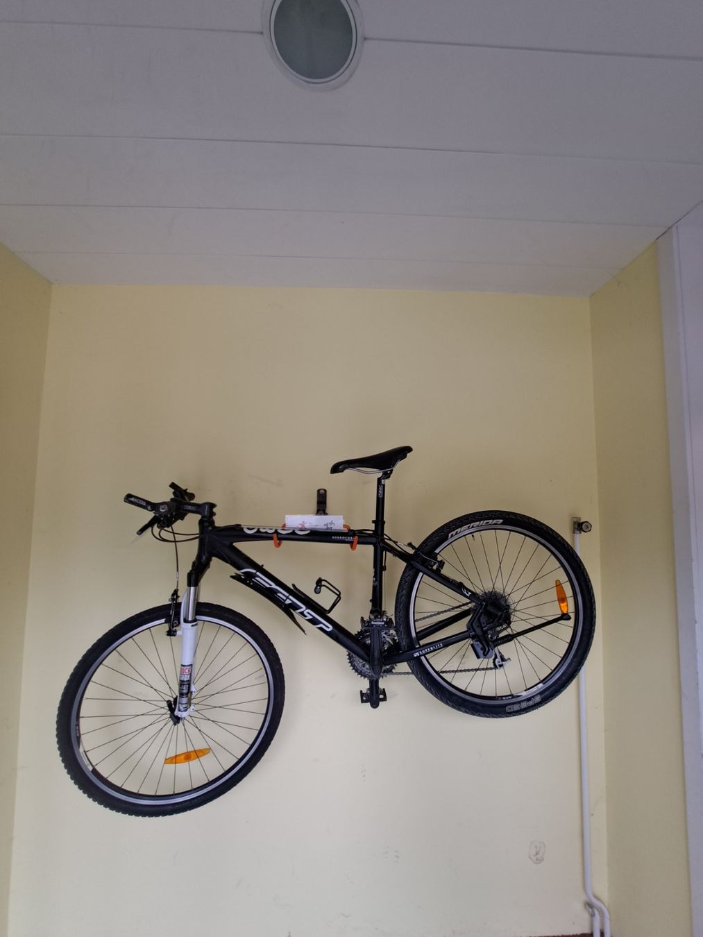 Felt Biciclette: Felt Q800, Rahmen 17.5", frisch revidiert – Usato da Glarus venduto da VeloShop_Glarus