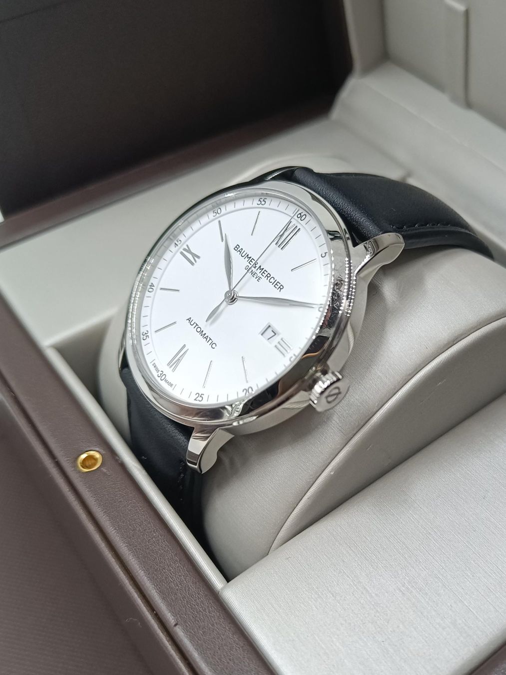 Baume & Mercier Orologi: BAUME & MERCIER " CLASSIMA", 42 MM – Nuovo (secondo la descrizione) da Luzern venduto da EdiGem 3