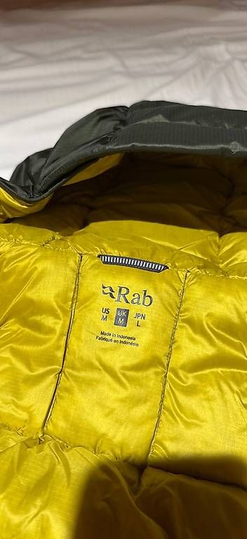 Giacche: RAB Daunenjacke Gr.M – Nuovo e nell'imballaggio originale da Berg SG venduto da Berglerfabi 4