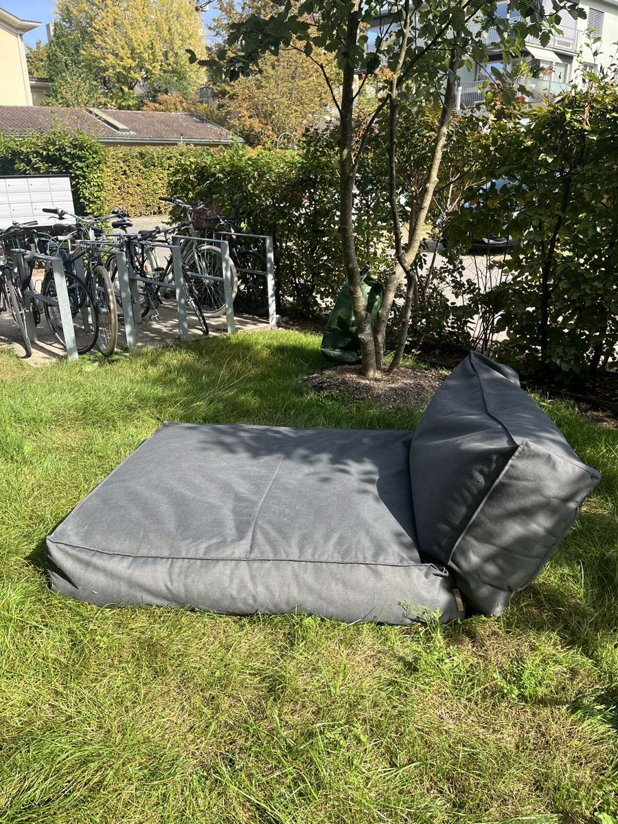 Blomus Chaises longues: Blomus Outdoor-Bett  – D'occasion à Zürich par flyingleonie 3