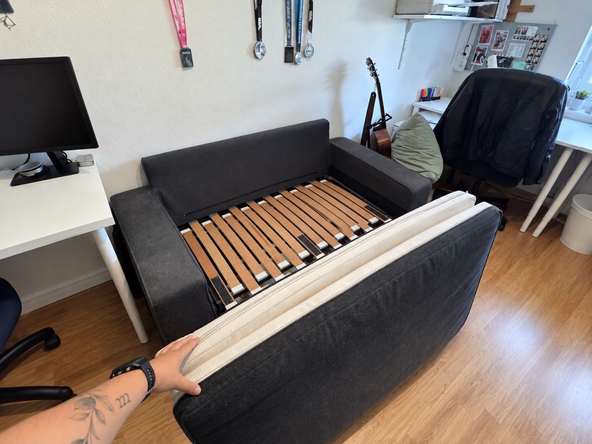 Divani: Ausziehbares Schlafsofa – Usato da Wädenswil venduto da alaestete 2
