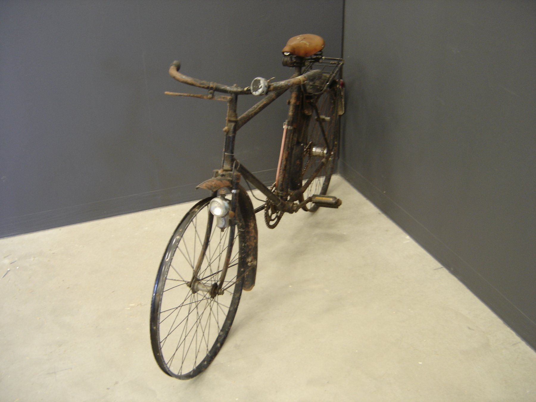 Schweizer Armee Biciclette: Schweizer Militär Armee Velo – Difettoso da Brunnen venduto da haldi82 7