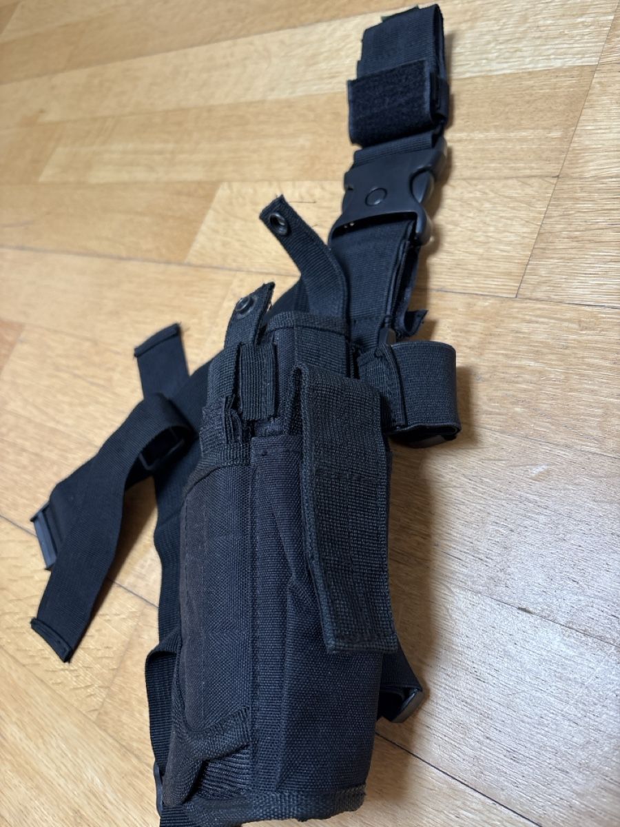 Tiro a segno: Oberschenkelholster tactical black, MFH – Nuovo (secondo la descrizione) da Münchenbuchsee venduto da goose87 2