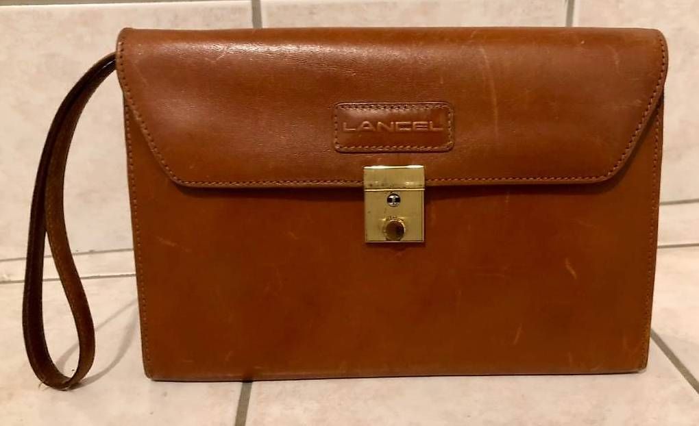 Borse: A vendre pochette hommes LANCEL – Usato da Blonay venduto da Jmt02
