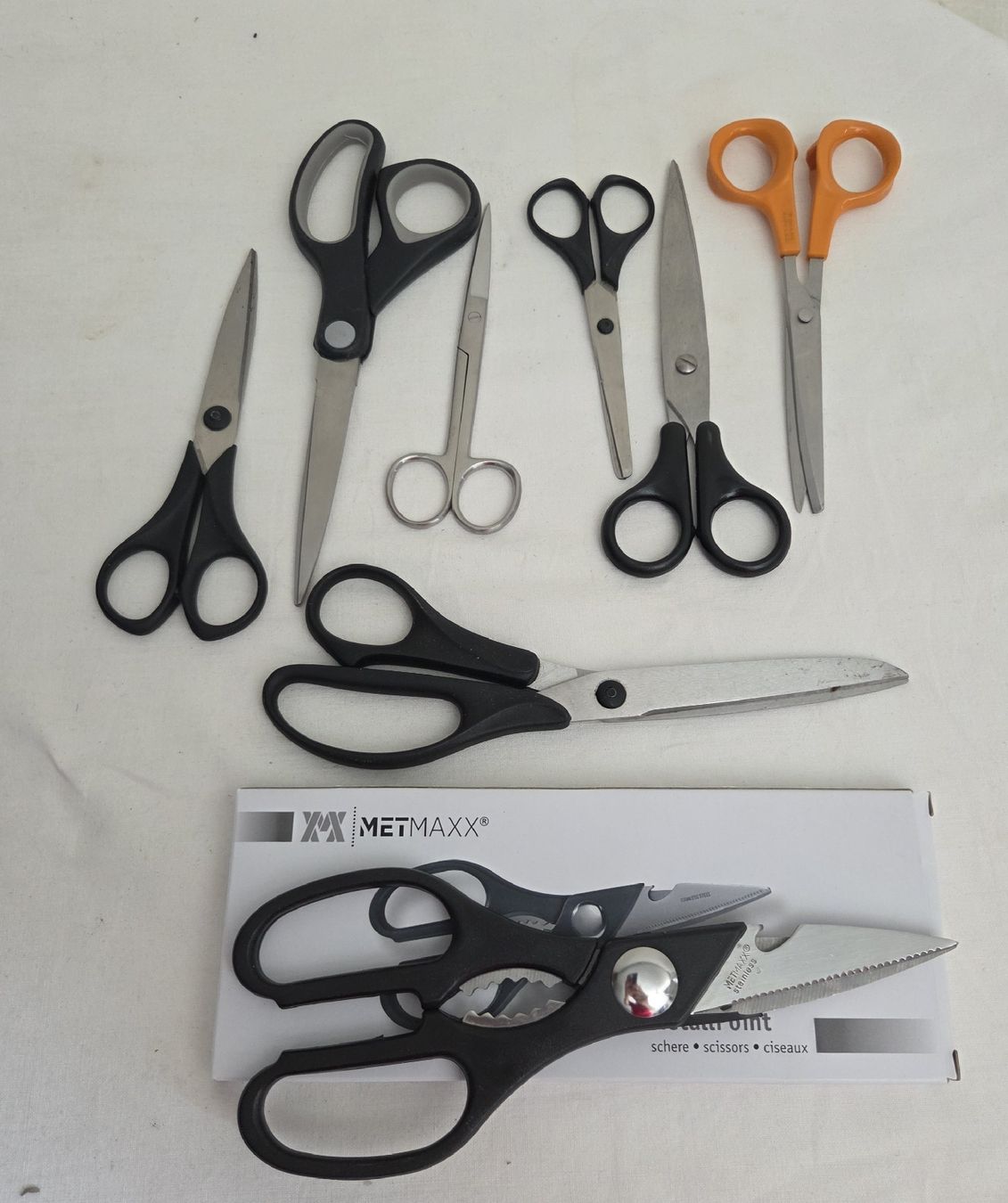 Tutti gli attrezzi: 8x Scheren Set Haushaltsschere Küchenschere..Konvolut – Usato da Stans venduto da Ducati16 1