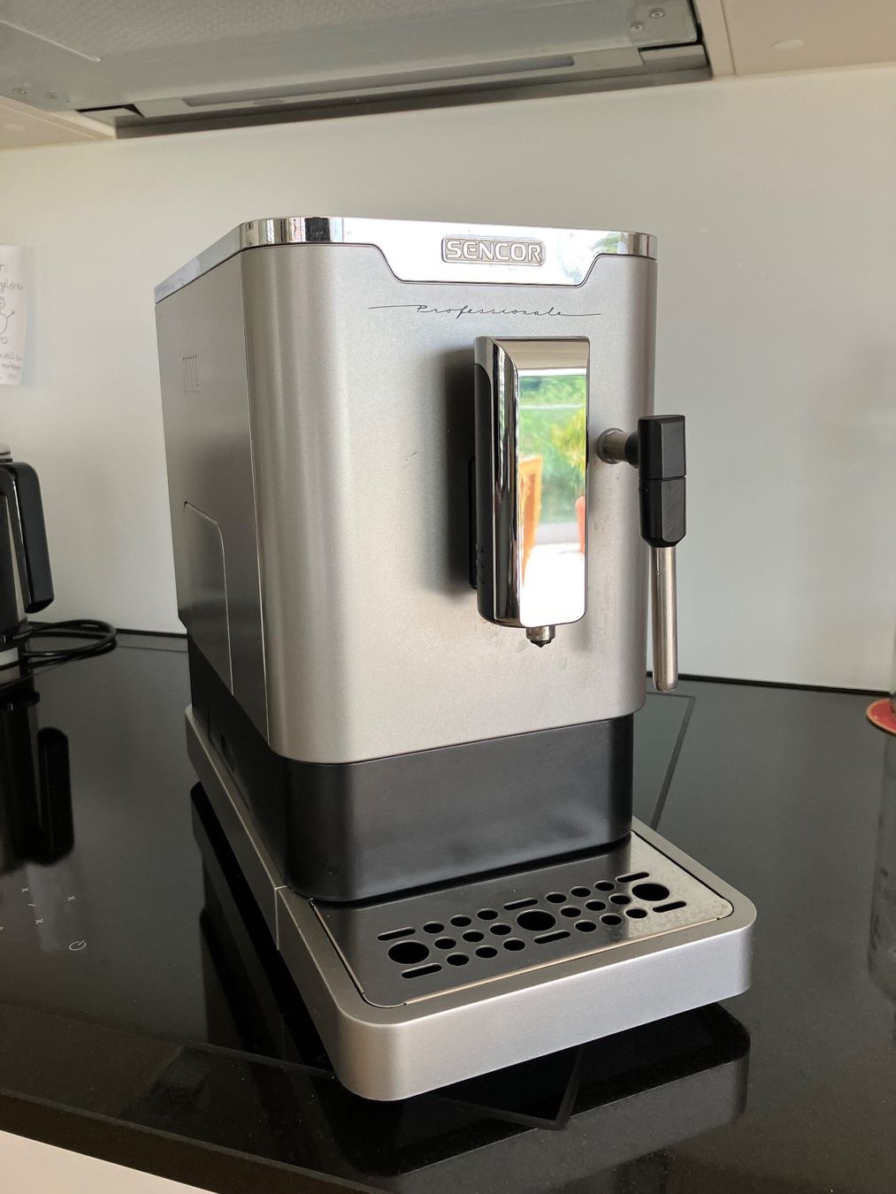 Macchine per caffè & Macchine per espresso: SENCOR  Kaffeemaschine / Automatic Espresso Machine – Usato da Forch venduto da Emn13
