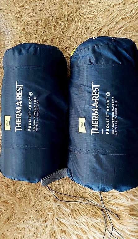 Thermarest Sacchi a pelo: 2 Therm-A-Rest Prolite Apex Grösse L NEU – Nuovo e nell'imballaggio originale da Steffisburg venduto da THE-NORTH-FACE