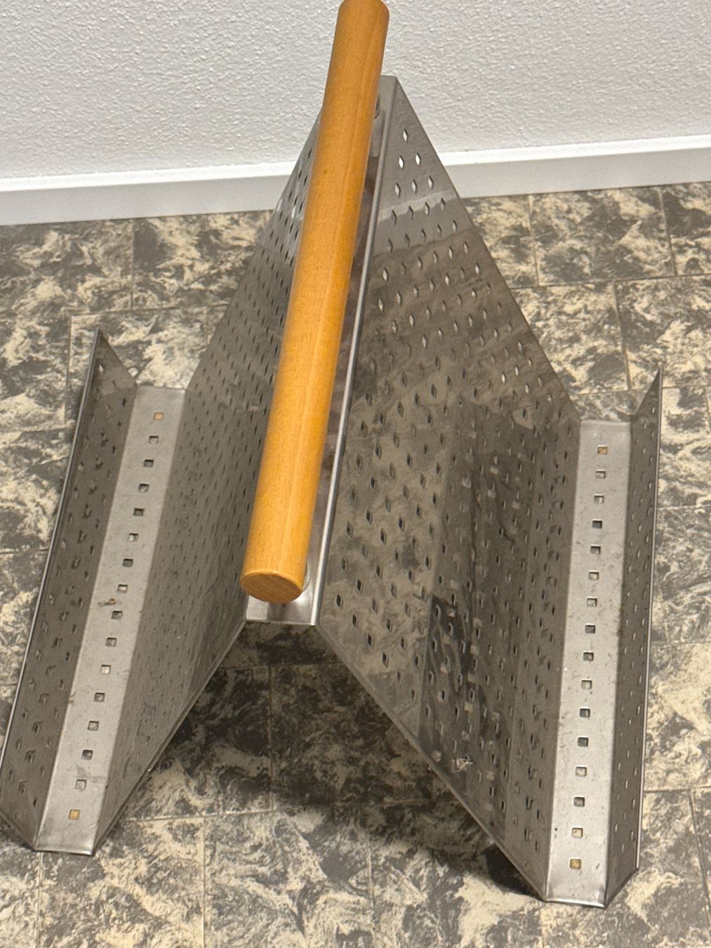 Altro per la casa: Chromstahl Zeitungsständer – Usato da Amriswil venduto da used2use 1