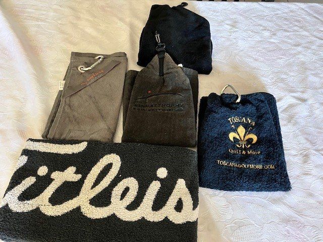 Mazze & Set: lot de 5 serviettes de golf – Nuovo e nell'imballaggio originale da Tannay venduto da Comsa